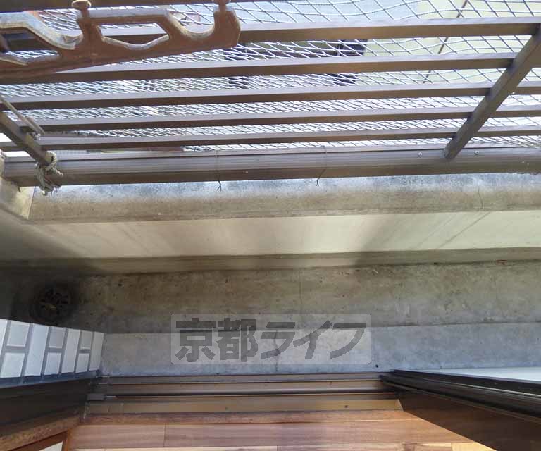 バルコニー　十分なスペース・日当たり・通風を確保したバルコニーです。