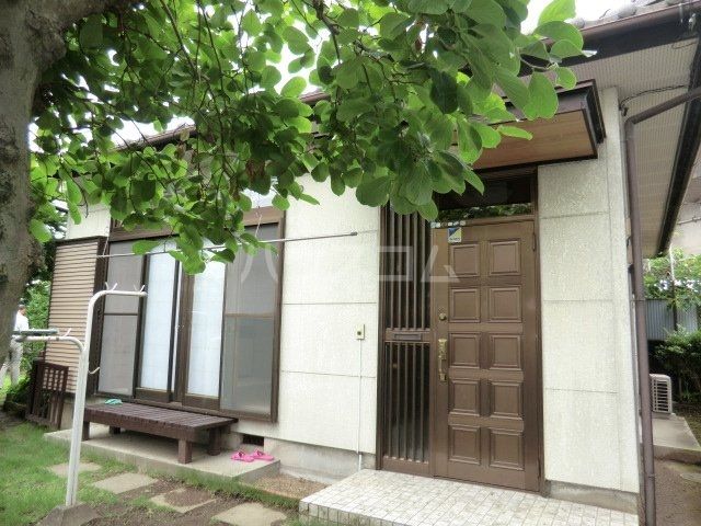 善如寺貸家の建物外観