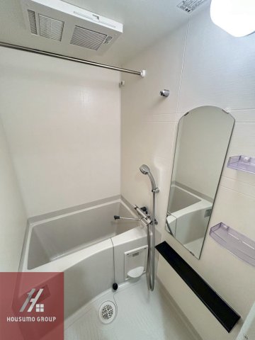 バス・シャワールーム　写真は同モデルの参考画像です。