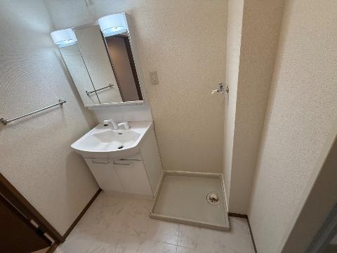 洗面設備　洗髪洗面化粧台