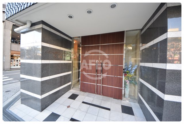 エントランス　ブリリアン夕陽丘　エントランス