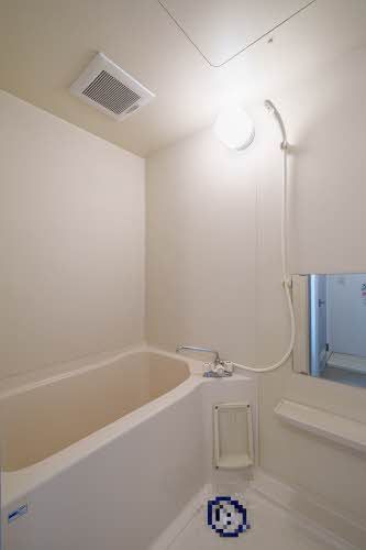 バス・シャワールーム　バスルーム