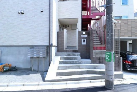 エントランス　☆共用部分☆