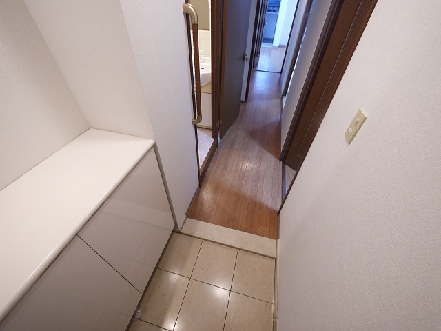玄関　きれいな玄関です