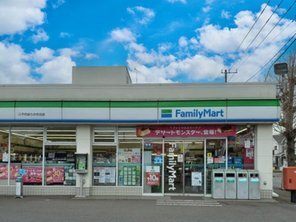 コンビニ　ファミリーマート八千代ゆりのき台店（コンビニ）まで621m