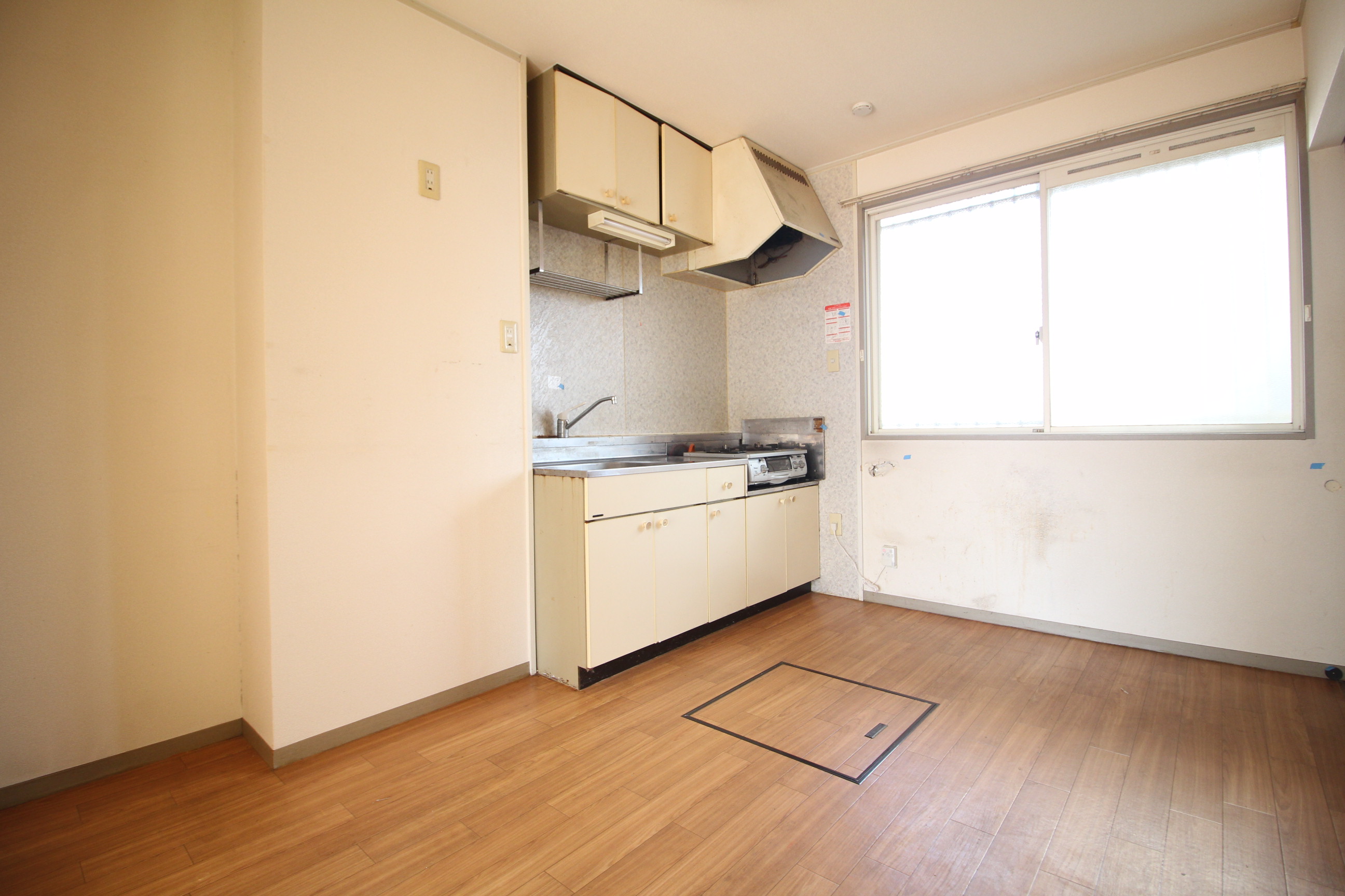 居室・リビング　６帖のダイニングキッチン♪