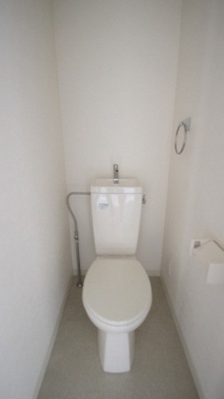 トイレ　※別部屋の写真です