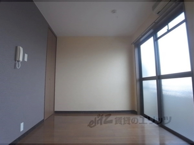 居室・リビング　洋室