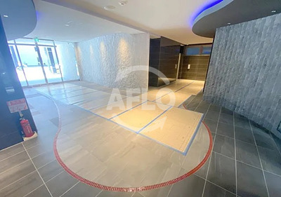 ロビー　セレニテ難波グランデシュッド　ロビー