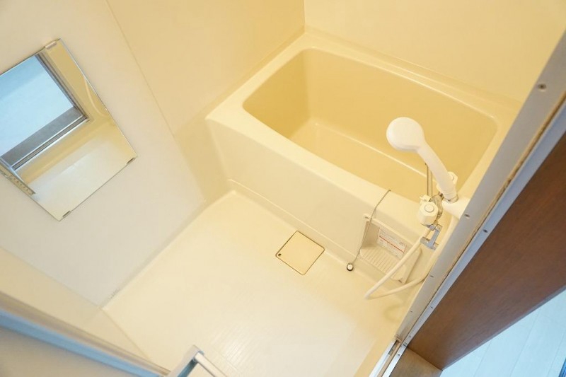 バス・シャワールーム　浴室