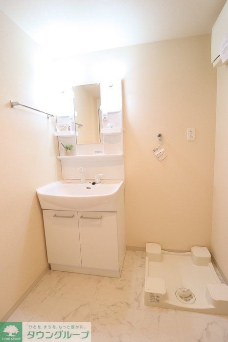 洗面設備　※別号室参考写真です