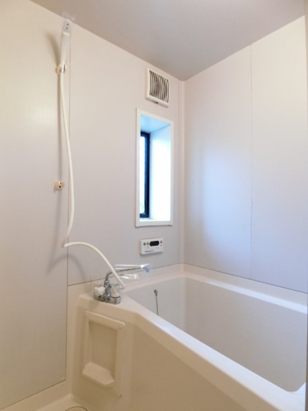 バス・シャワールーム　図面と現状に相違がある場合には現状を優先