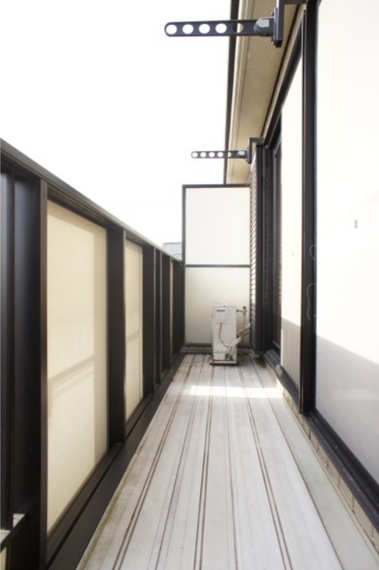 バルコニー　図面と現状に相違がある場合には現状を優先