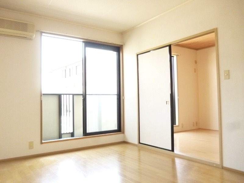 居室・リビング　図面と現状に相違がある場合には現状を優先