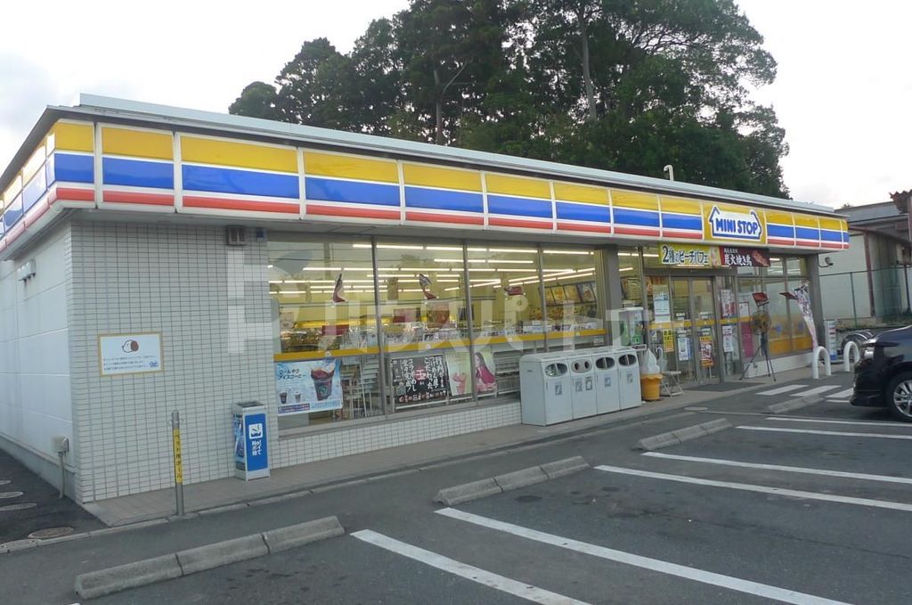コンビニ　ミニストップ 柏増尾店（コンビニ）まで500m