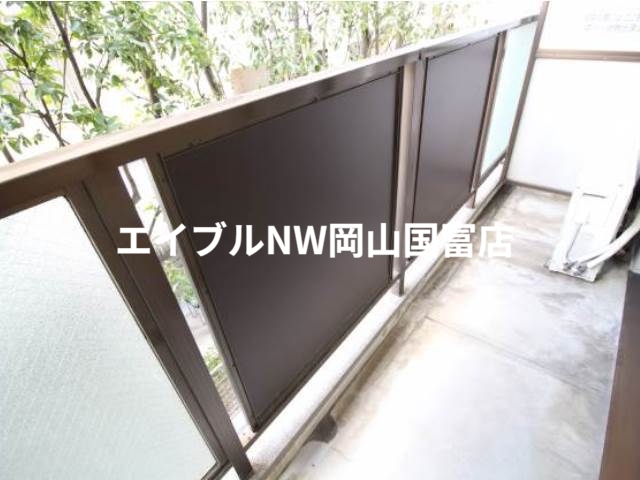 バルコニー　別のお部屋の写真です。実際とは異なります。