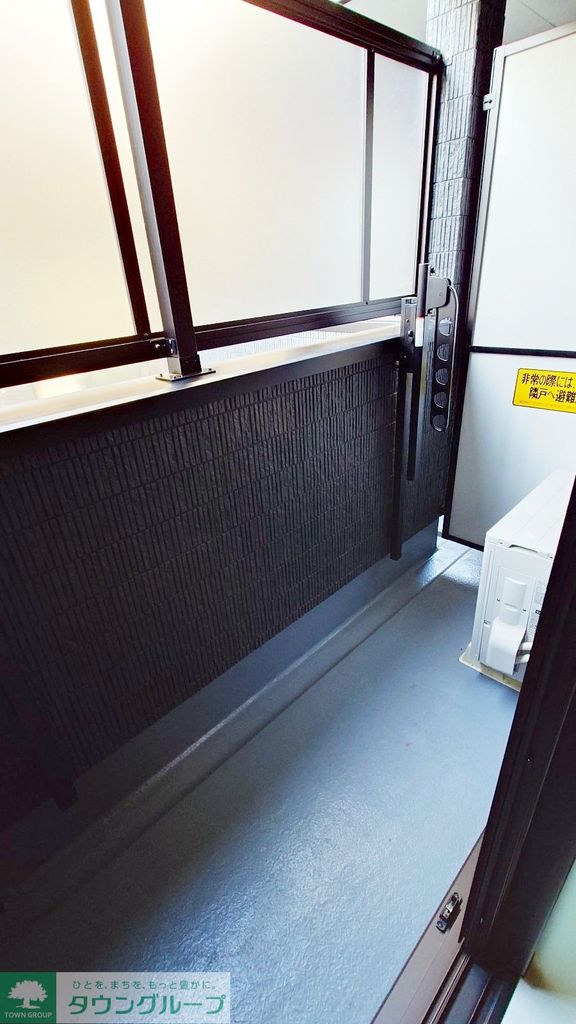 バルコニー　バルコニー