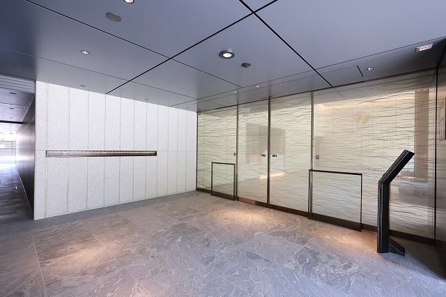 エントランス　エントランス