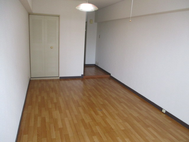 居室・リビング　広いワンルームのお部屋です