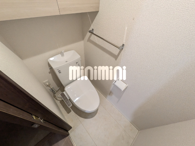 トイレ　隣のＷ棟流用写真です。