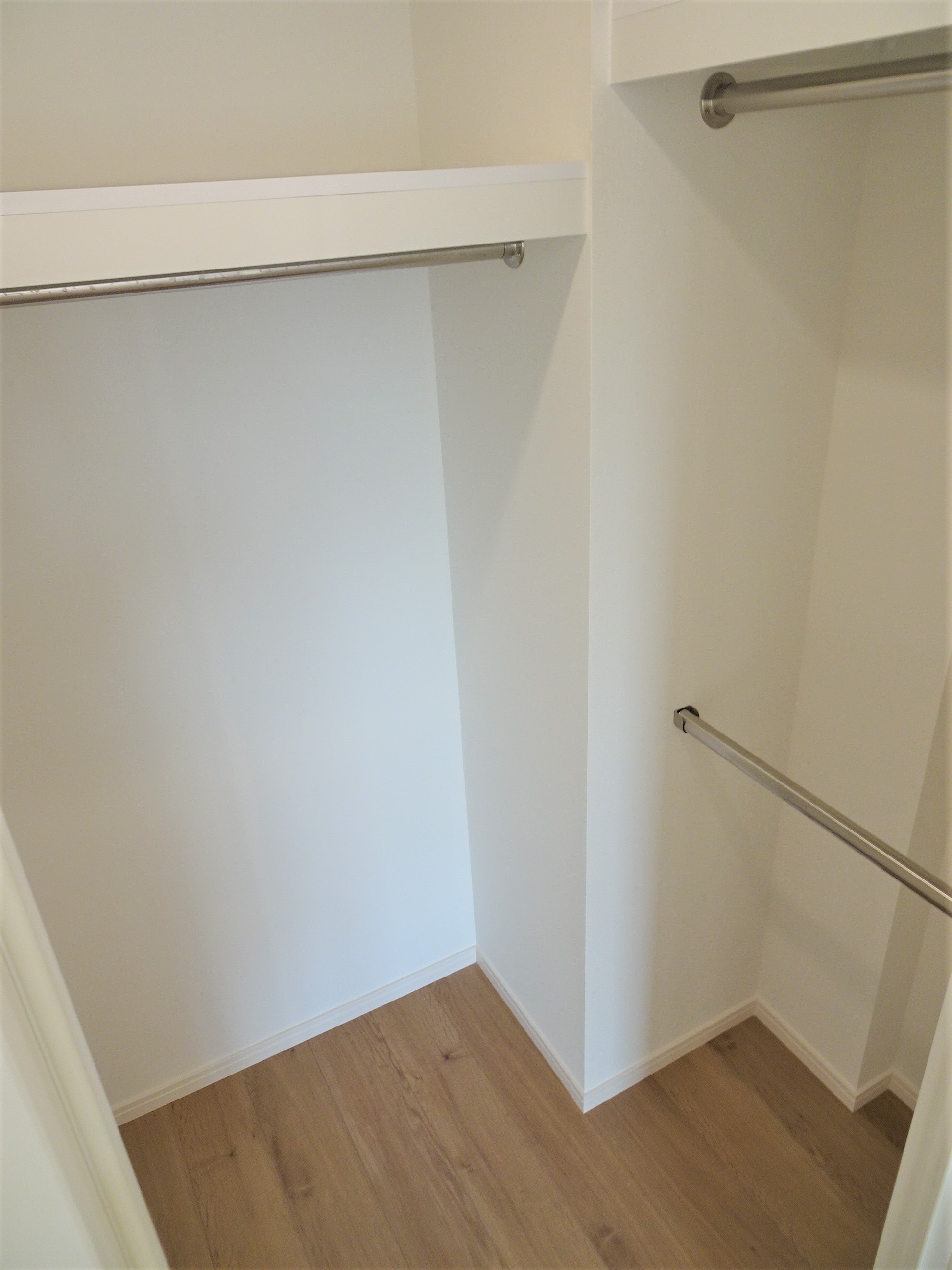 収納　ウォークインクローゼット