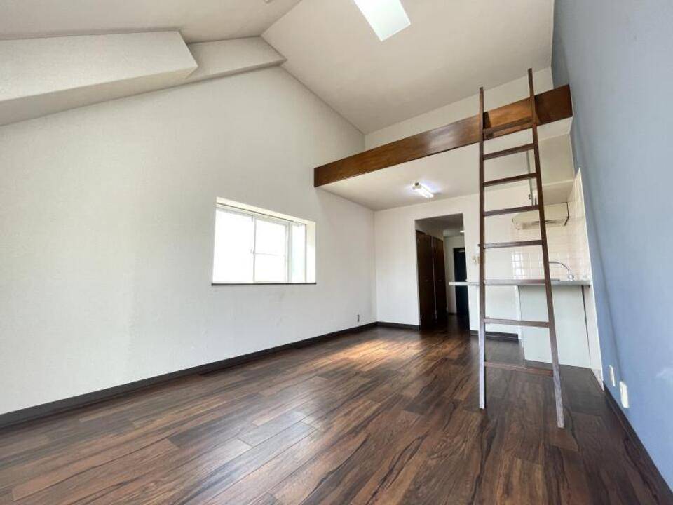 居室・リビング　リビング