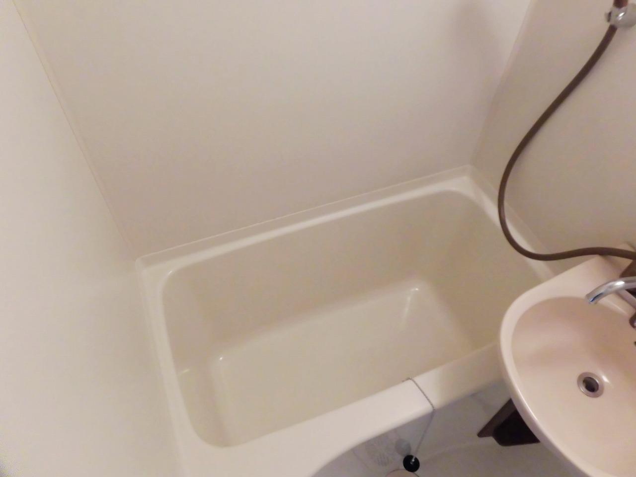 バス・シャワールーム　浴室