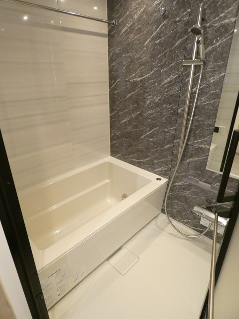 バス・シャワールーム　バス※別部屋参考写真