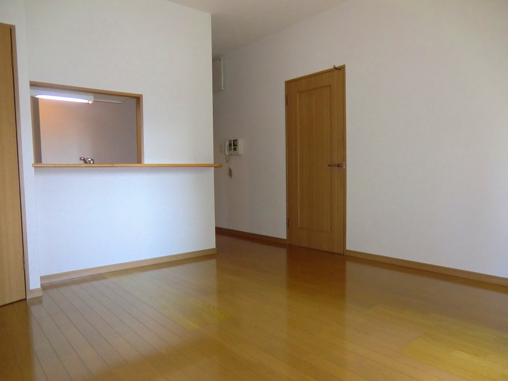 居室・リビング　リビング　金利手数料なしで初期費用分割やカード決済も可能。