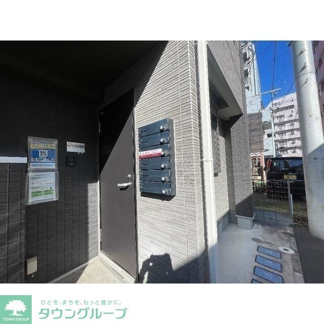 エントランス　★お部屋探しは株式会社タウンハウジング東京まで★