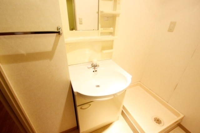 洗面設備　室内洗濯機置き場