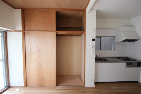 収納　※他部屋の写真です