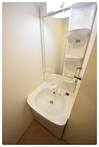 洗面設備　天王寺エルモ　洗面化粧台