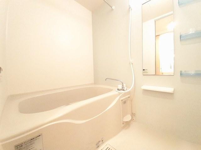 バス・シャワールーム　ゆったりくつろげるバスルーム☆