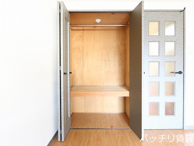 収納　同型イメージの為、現状を優先致します。