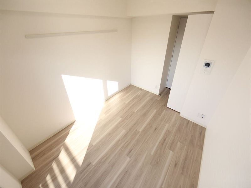 その他部屋・スペース　洋室6.8帖　クローゼット付（収納充実してます）