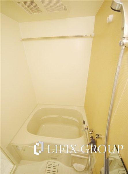 バス・シャワールーム　風呂