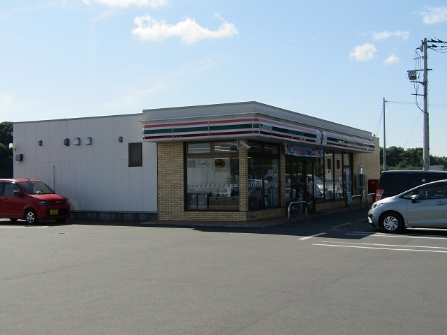 コンビニ　セブンイレブン茂原長尾店（コンビニ）まで270m