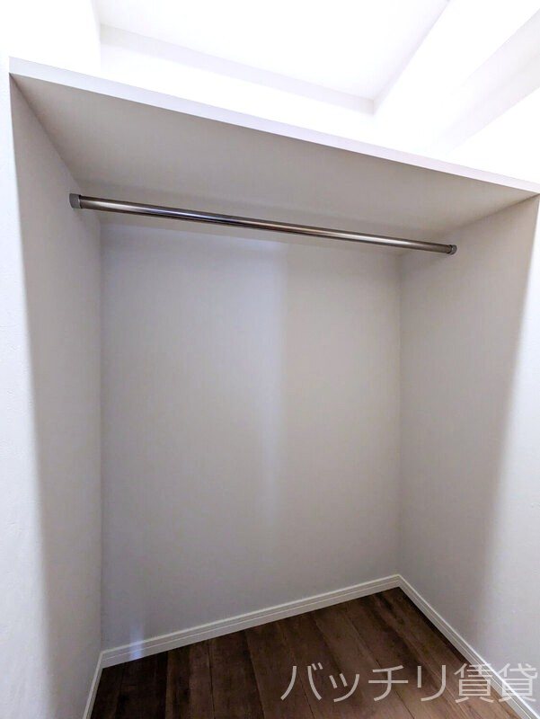 収納　同型タイプのお写真です。現状優先です。