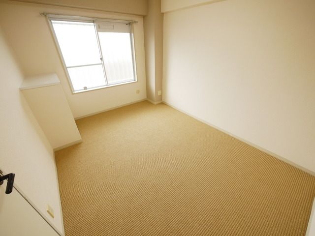 居室・リビング　※別部屋参考写真です