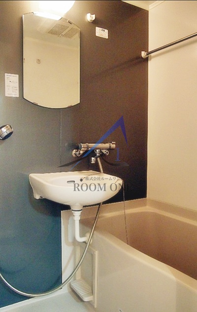 バス・シャワールーム　お風呂です。