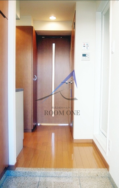 玄関　玄関です。