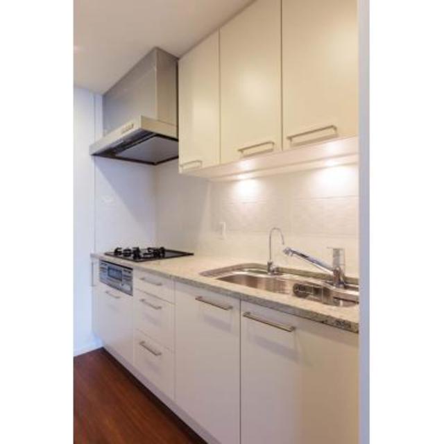 キッチン　※写真は同タイプ住戸です。