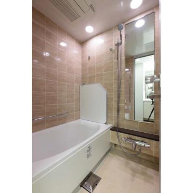 バス・シャワールーム　※写真は同タイプ住戸です。