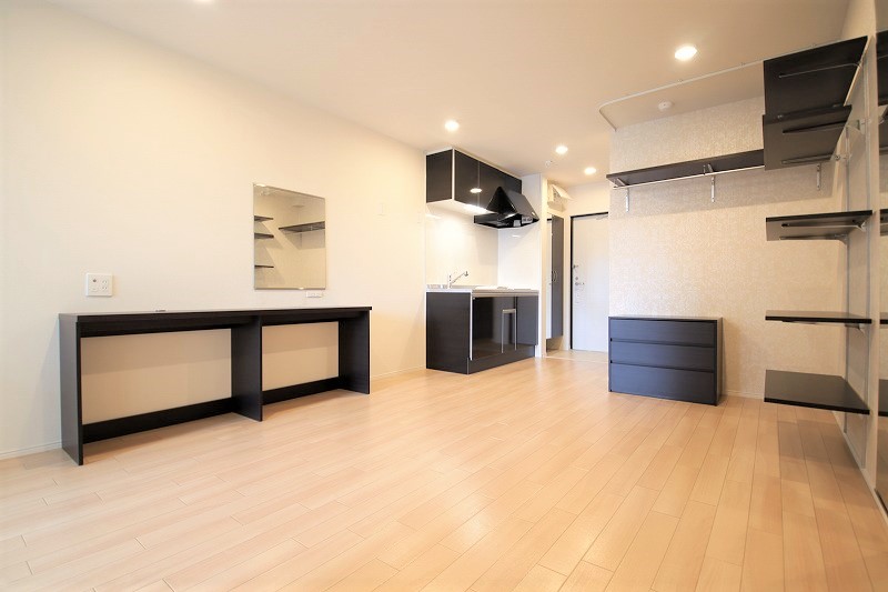 居室・リビング　※同物件別号室写真となります。