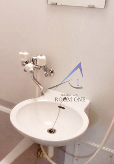 洗面設備　洗面台です。