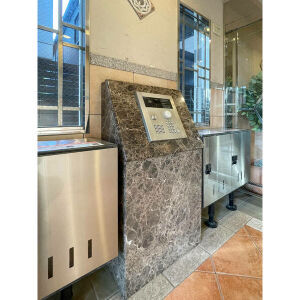 居室・リビング　サムティ筥崎宮前