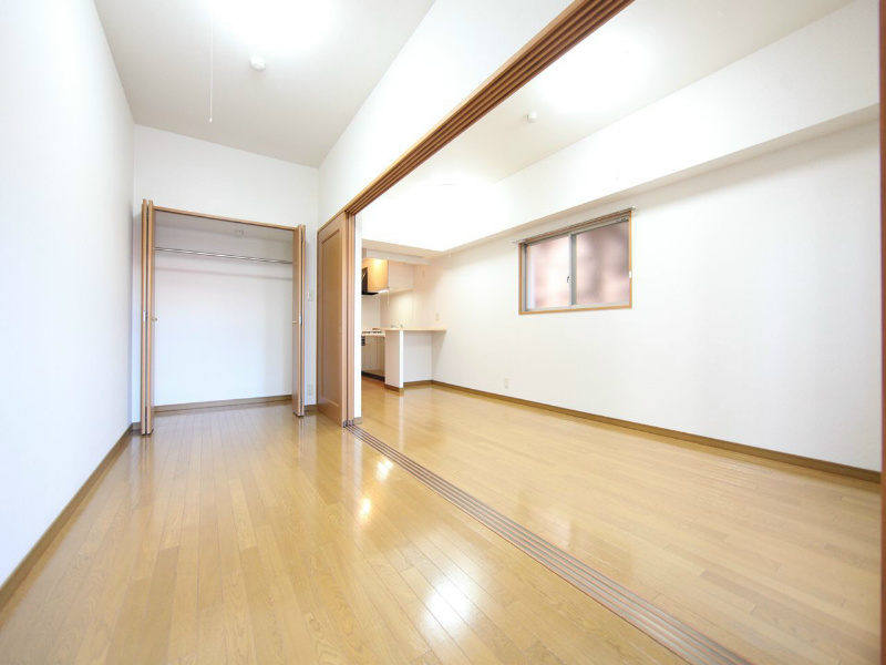 その他部屋・スペース　洋室6.1帖　クローゼット（収納充実してます）