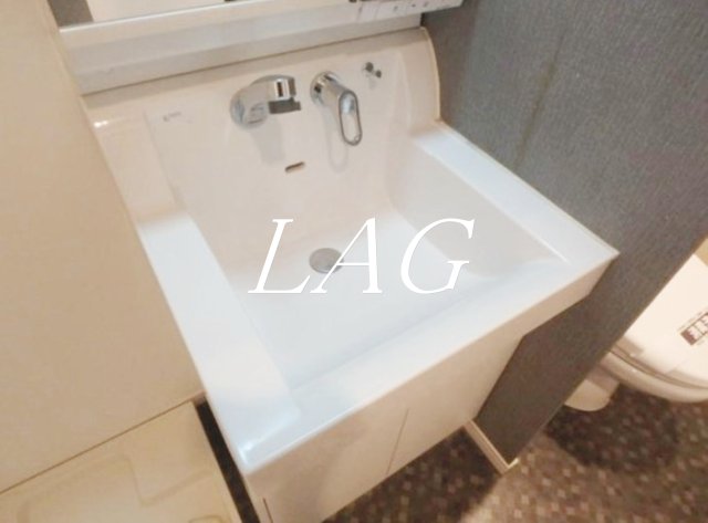 洗面設備　独立洗面台です。