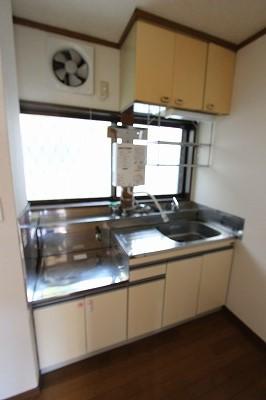 キッチン　※同タイプ別のお部屋の写真です。